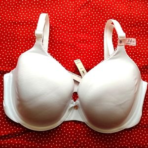 NWT! Victoria's Secret Lightly Lined Full Coverage Bra. Size 34DD.